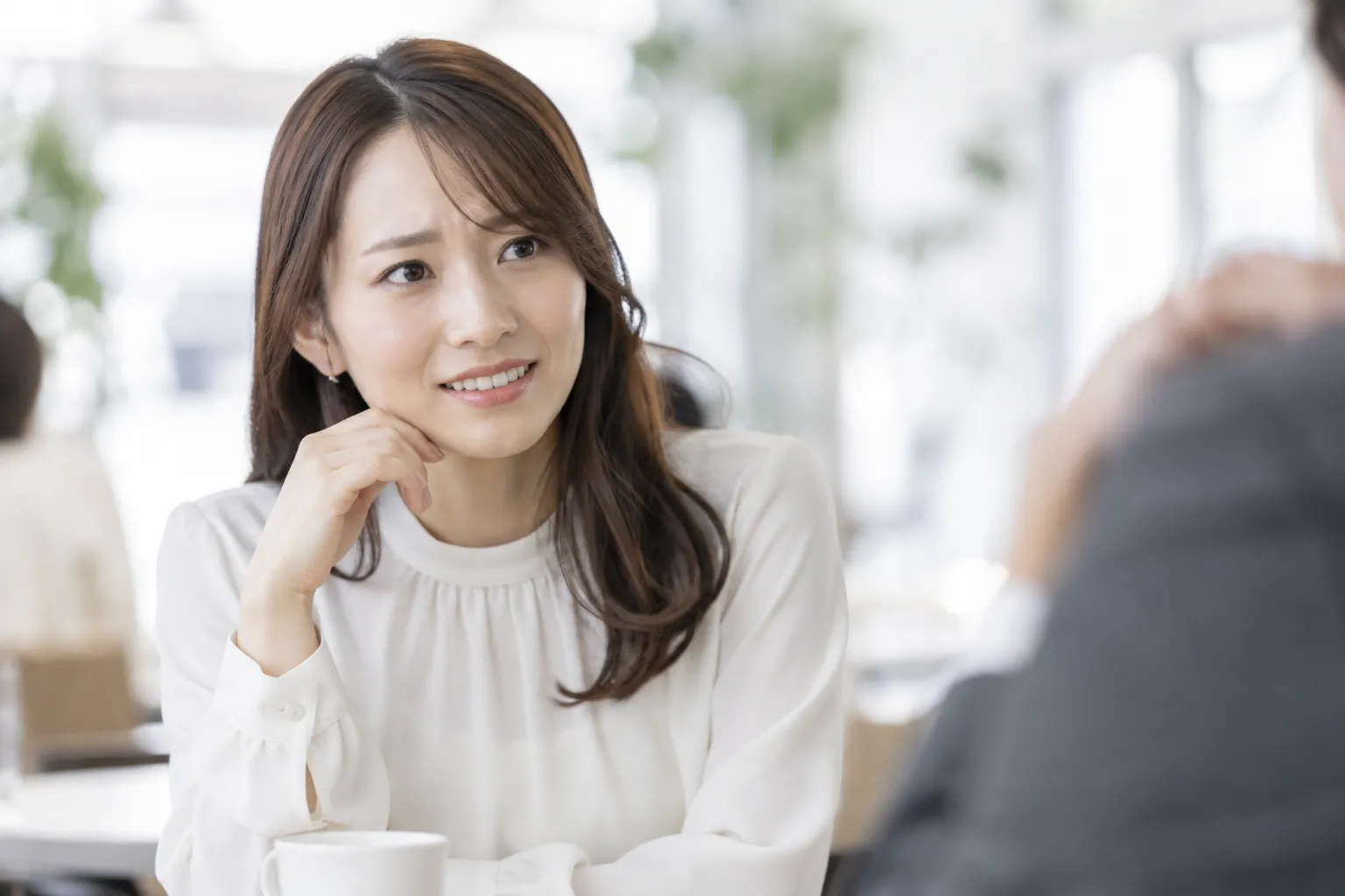マッチングアプリで「過去最高の女性」なら勧誘のリスク大